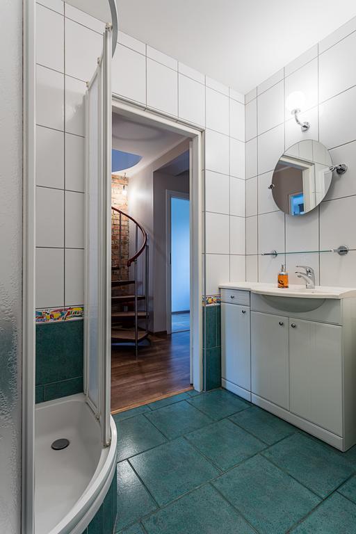 Hostel Wolna Chata Гданьск Экстерьер фото